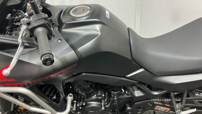 (23MY) Honda XL750 Transalp